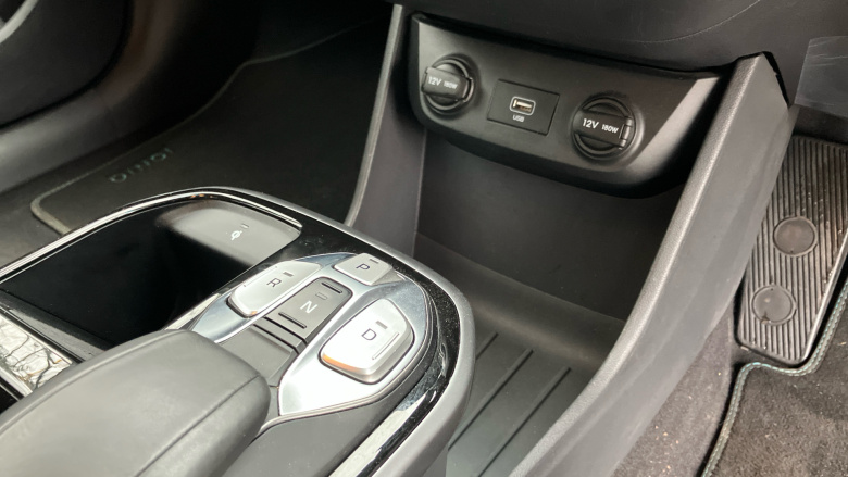 Hyundai IONIQ 100kW Premium SE 38kWh 5dr Auto Electric Hatchback